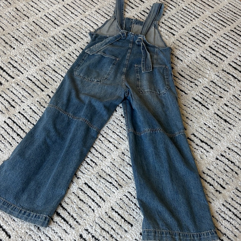 We The Free Blue Denim Women’s Overalls - Picture 8 of 9